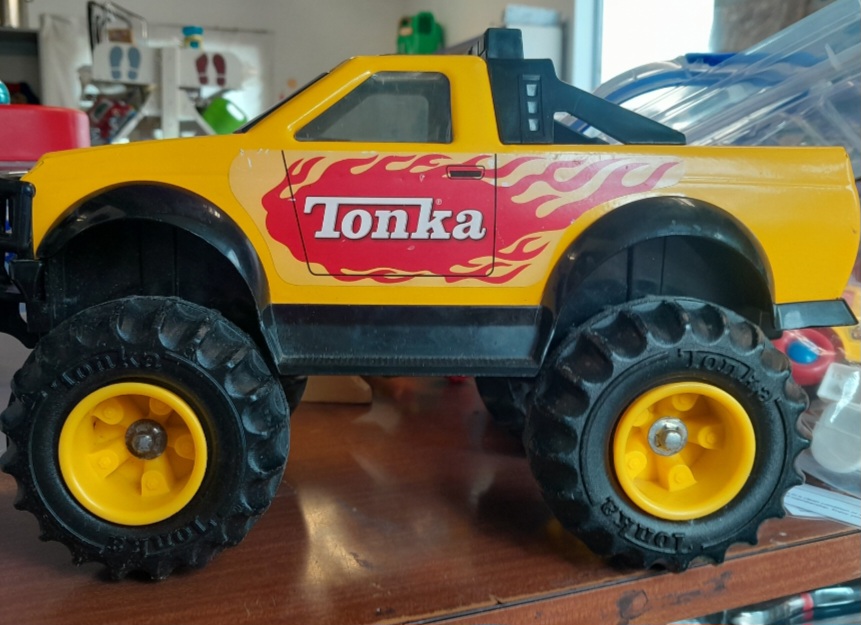 Tonka 4x4 truck
